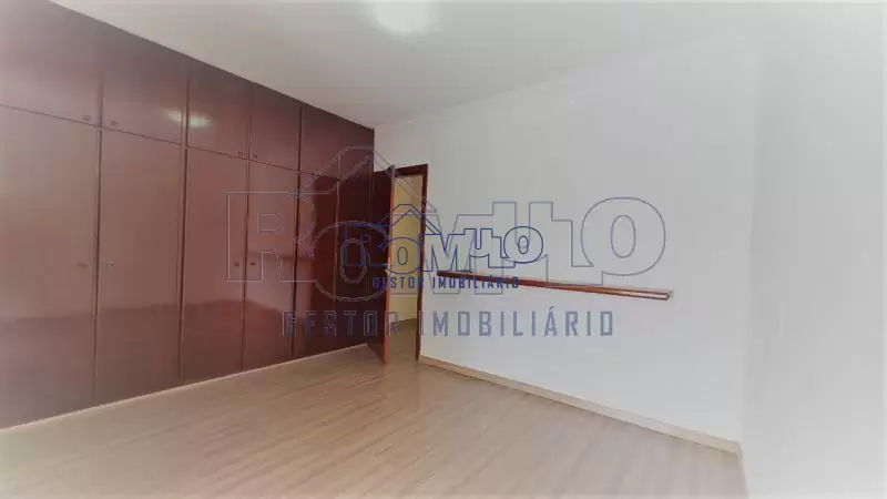 Lindo Sobrado Reformado 250m² JdVertentes         