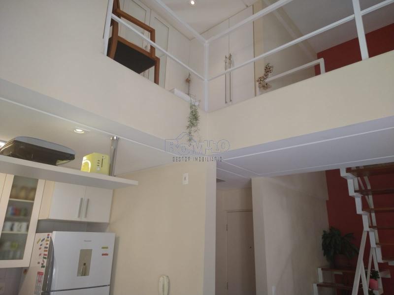 Loft 87m² 1 dormitório com suíte, Mobiliado