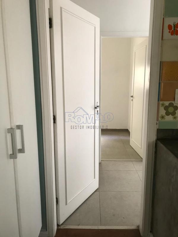 Sobrado de 257m²-3 dorm - 2 suítes - 2 vagas