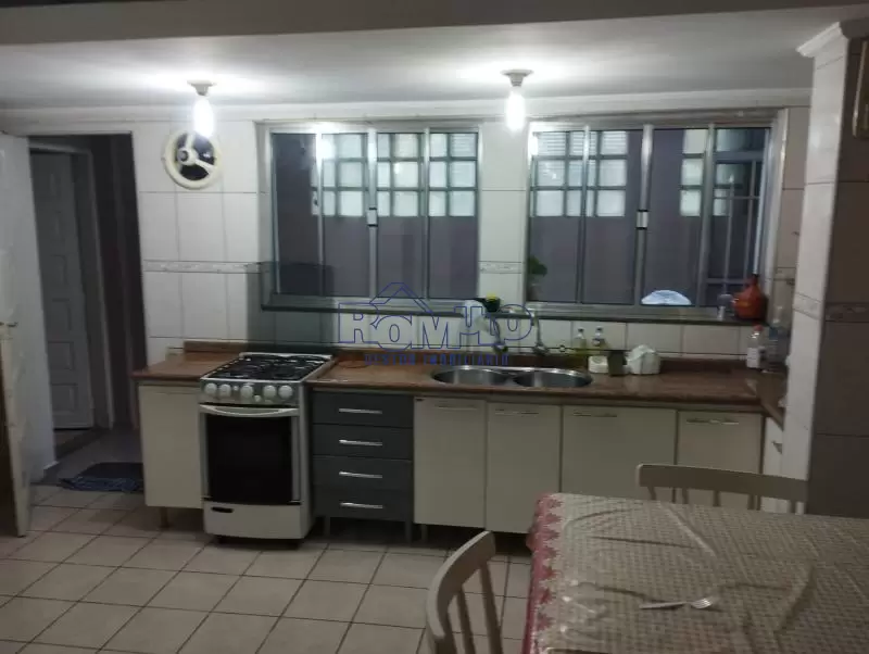 Sobrado 3 dormitórios/ Suíte Em Charmosa Rua Bairro 