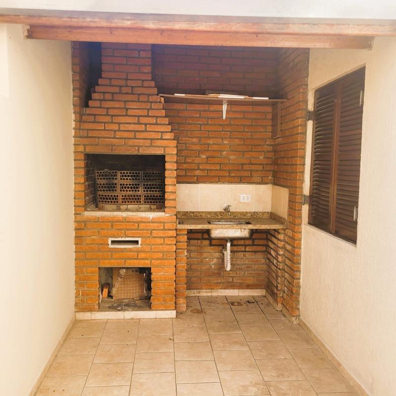 Sobrado 122m² 3 Dormítórios, 1 suíte 2 vagas