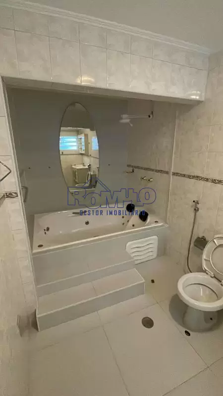 Casa Terrea 3 Suítes+2 Dormitórios