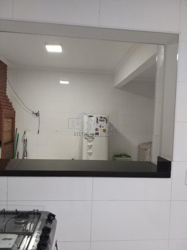 Sobrado 123m² 3 Dormitórios com 1 suíte