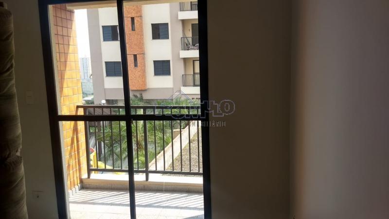 Apto 70m² - 3 dorm - 1 Suíte - 2 vagas - Vila Indi