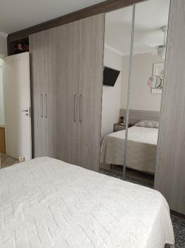 APARTAMENTO 2 DORM.(1 SUÍTE) 2 VAGAS EXCELENTE