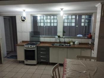 Sobrado 3 dormitórios/ Suíte Em Charmosa Rua Bairro 