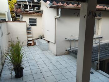 Sobrado 3 dormitórios/ Suíte Em Charmosa Rua Bairro 