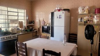 CASA TÉRREA 2 DORMITÓRIOS TERRENO 250M²