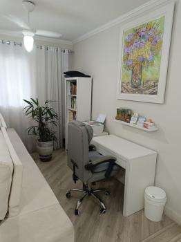 APARTAMENTO 2 DORM.(1 SUÍTE) 2 VAGAS EXCELENTE